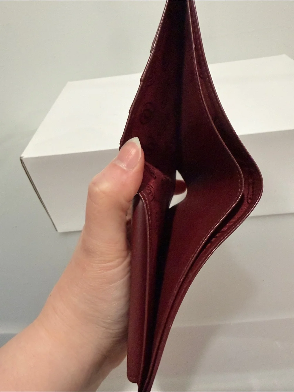 Cartier Must de Cartier Leather Bifold Wallet in Burgundy with Gold Corners